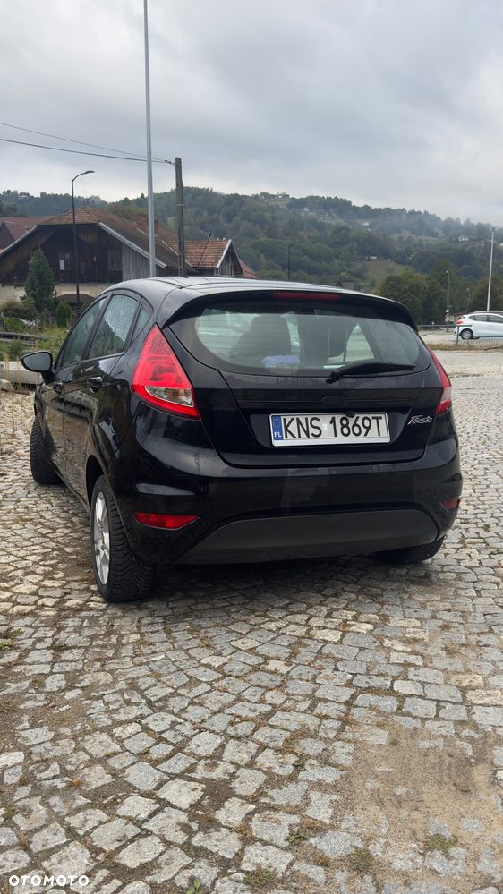 Ford Fiesta 1.25 Ambiente - 8