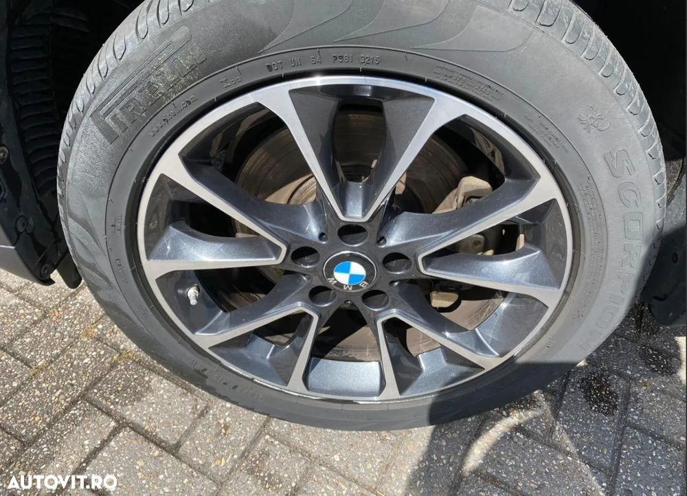 BMW X5 xDrive40e - 18