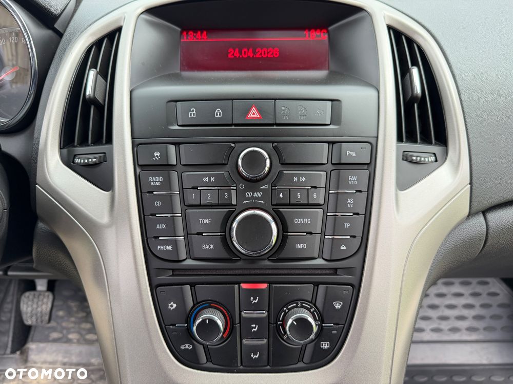 Opel Astra 1.4 Turbo - 23