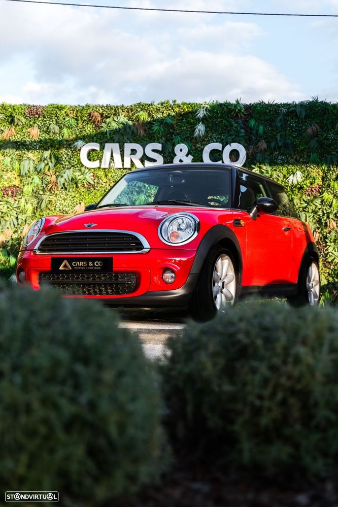 MINI 3 Portas Cooper D - 2