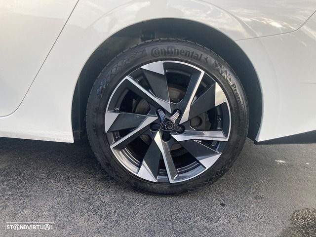 Peugeot 308 SW BlueHDi 130 EAT8 Allure Pack - 13