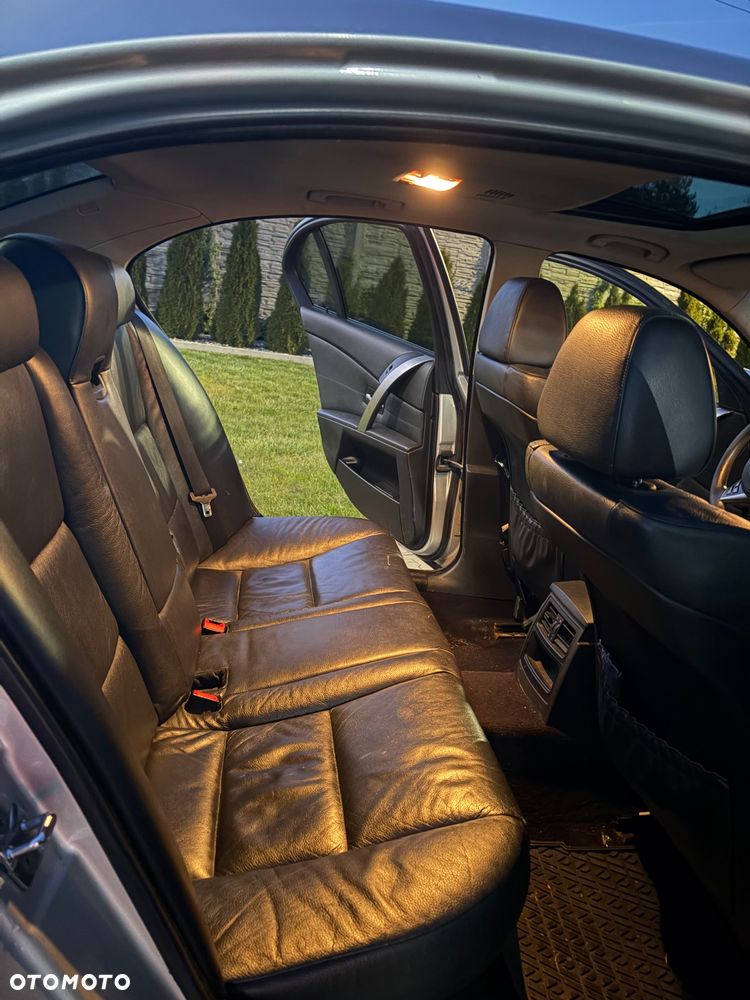 BMW Seria 5 - 10