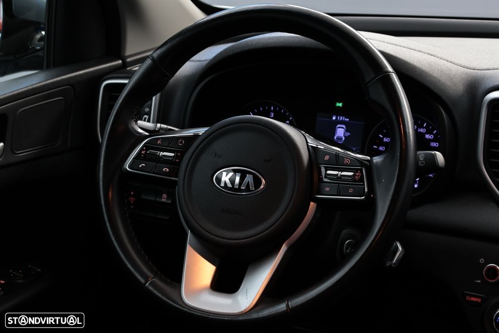 Kia Sportage 1.6 CRDI ISG MHEV Urban - 18