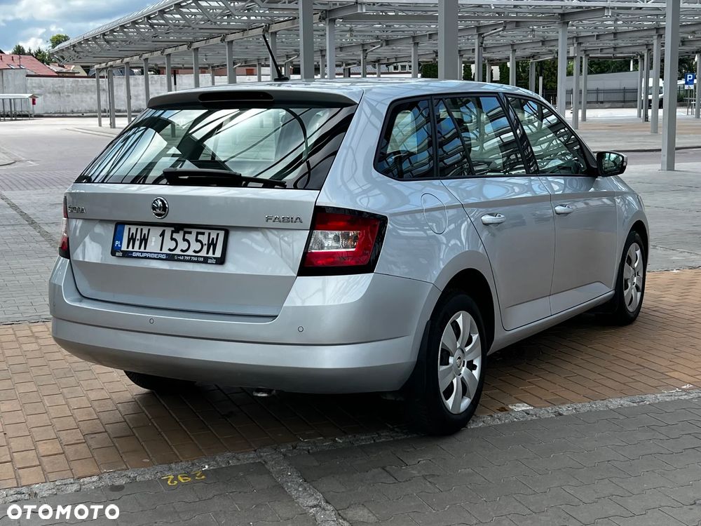 Skoda Fabia 1.4 TDI Ambition DSG - 6