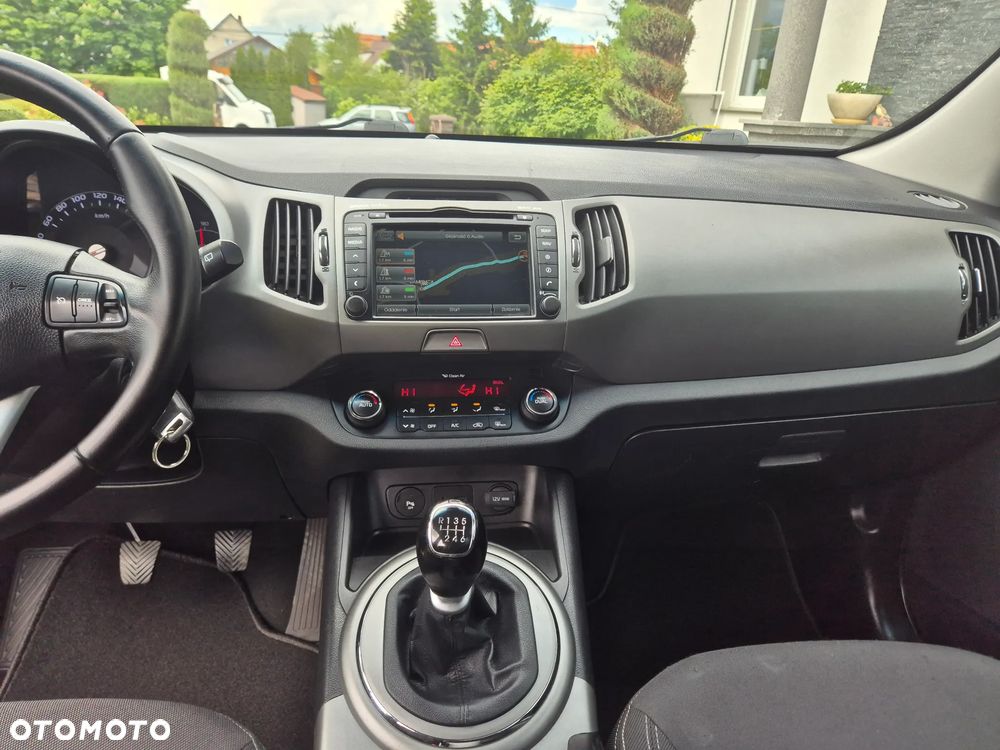Kia Sportage 2,0 CRDI AWD Vision - 10