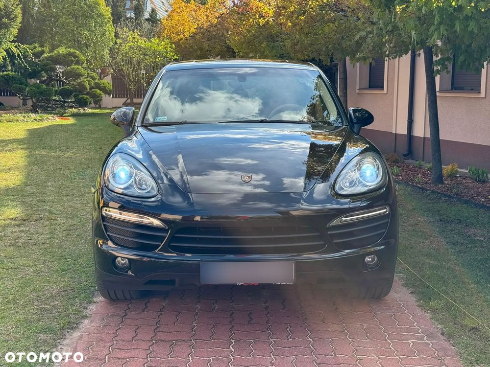 Porsche Cayenne - 2