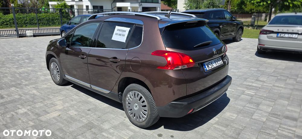 Peugeot 2008 - 5