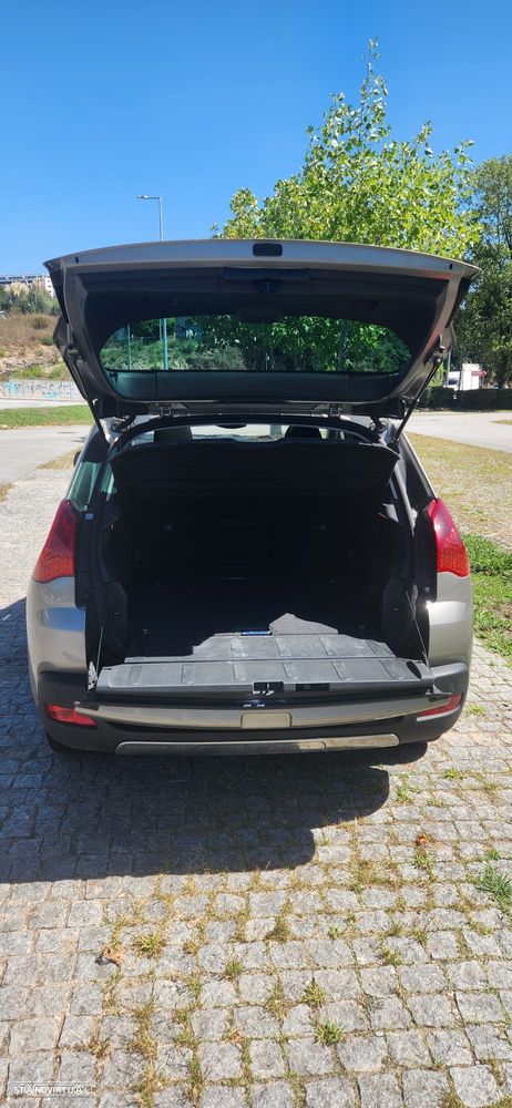 Peugeot 3008 1.6 HDi Premium - 7