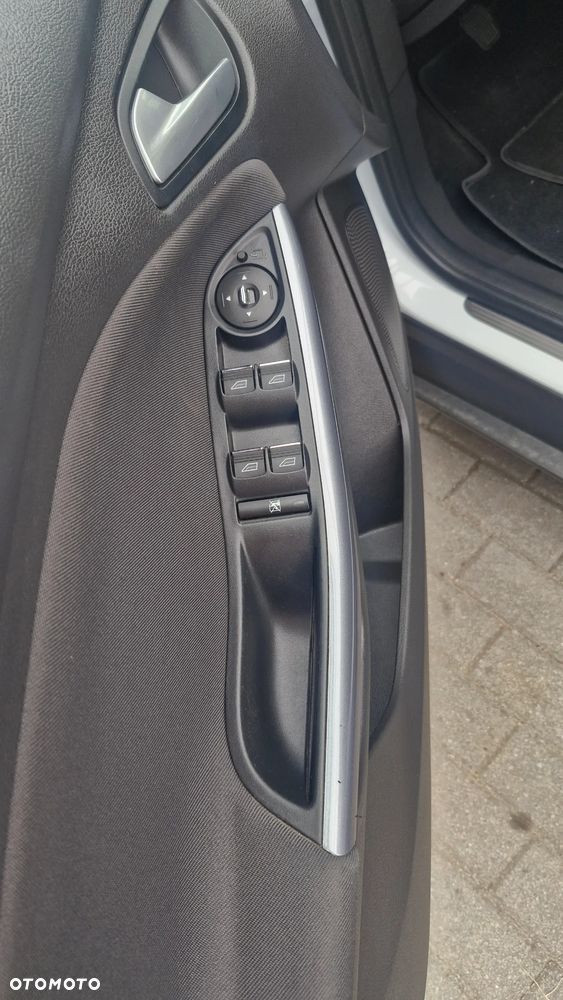 Ford Focus 1.0 EcoBoost Titanium ASS - 14