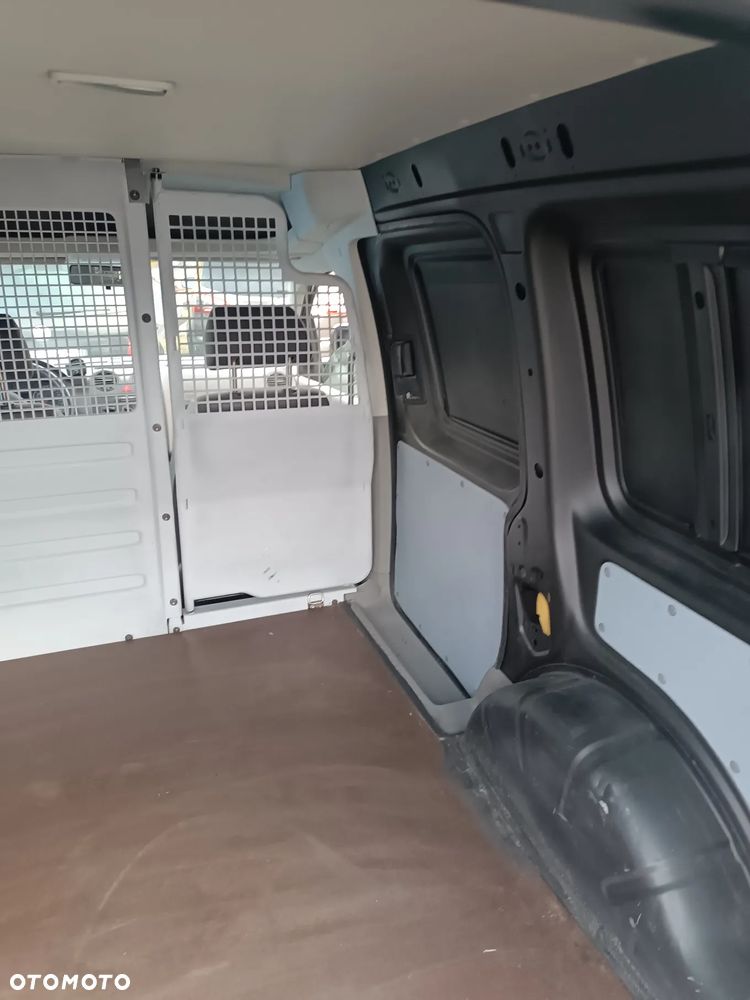 Volkswagen Caddy Mixt - 17