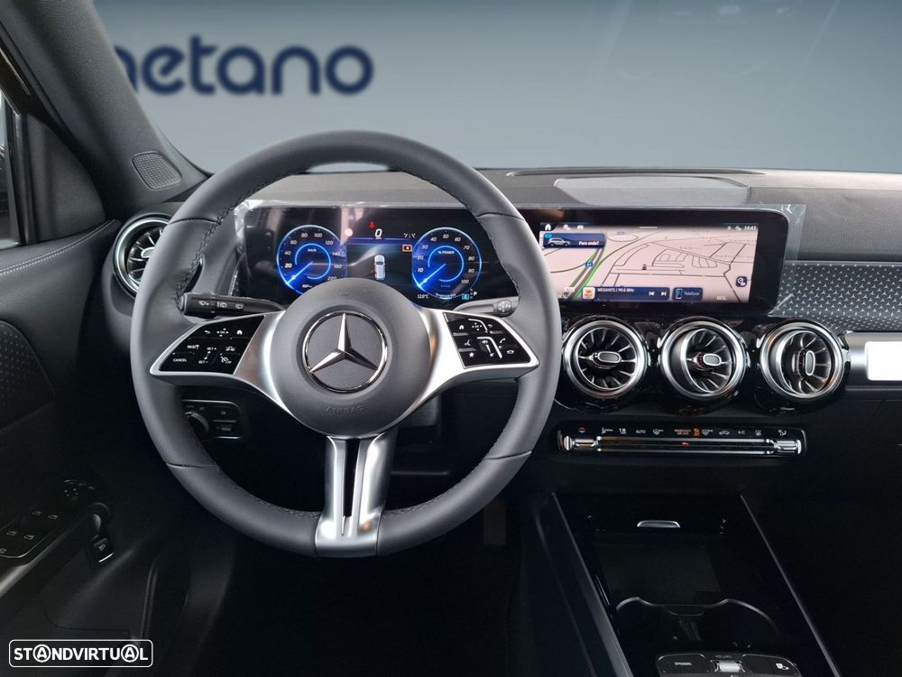 Mercedes-Benz EQB 250 Progressive - 13