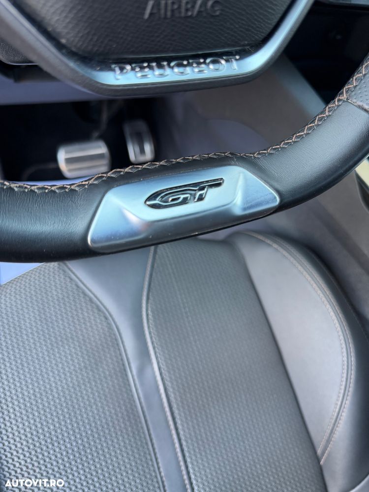 Peugeot 3008 PHEV 300 EAT8 4X4 GT - 10