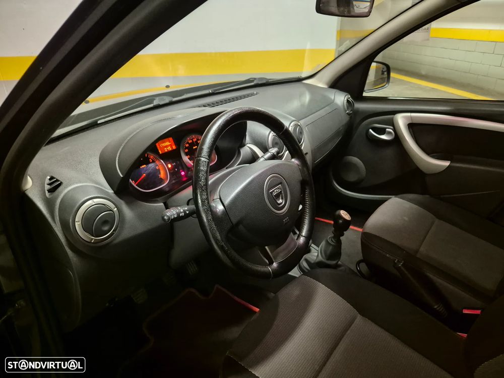 Dacia Duster 1.5 dCi SL Delsey - 23