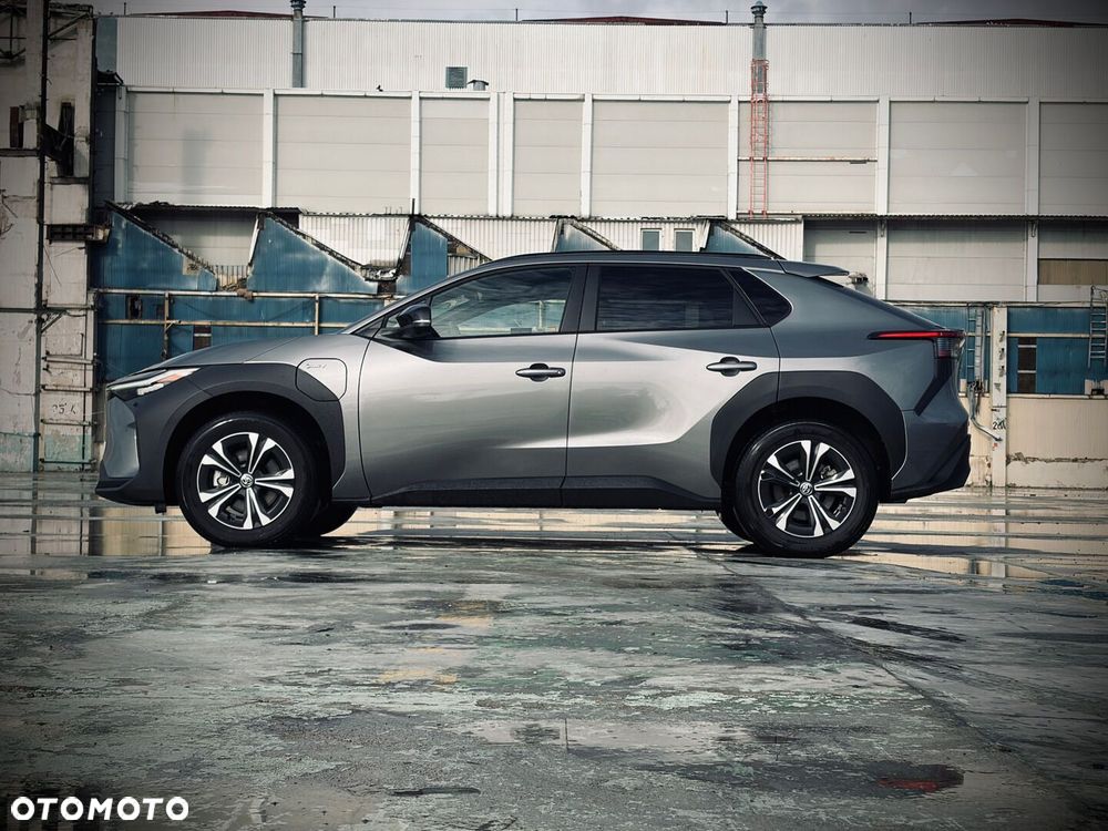 Toyota bZ4X 71.4kWh 4x4 Prestige - 6