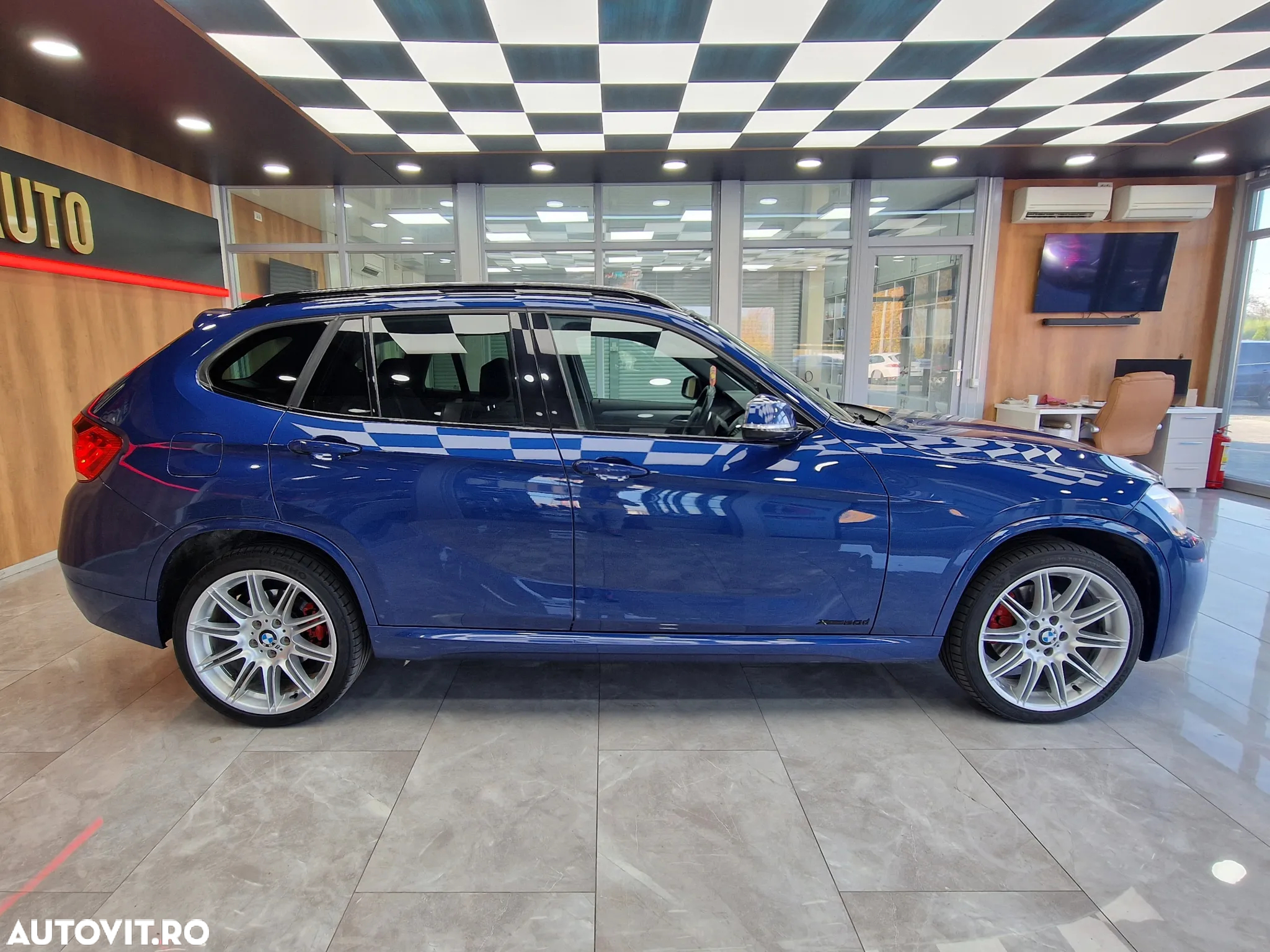 BMW X1 xDrive20d Aut. Sport Line - 13