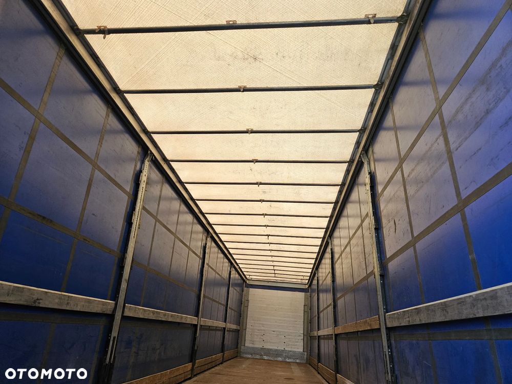 Schmitz Cargobull - 24