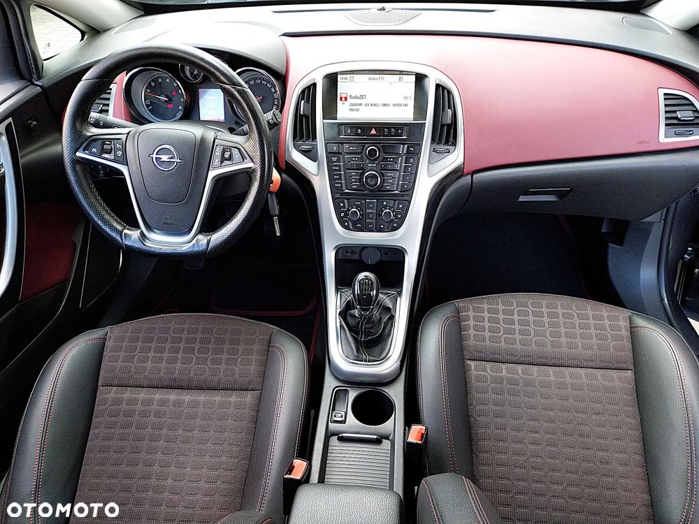 Opel Astra GTC 1.4 Turbo - 7