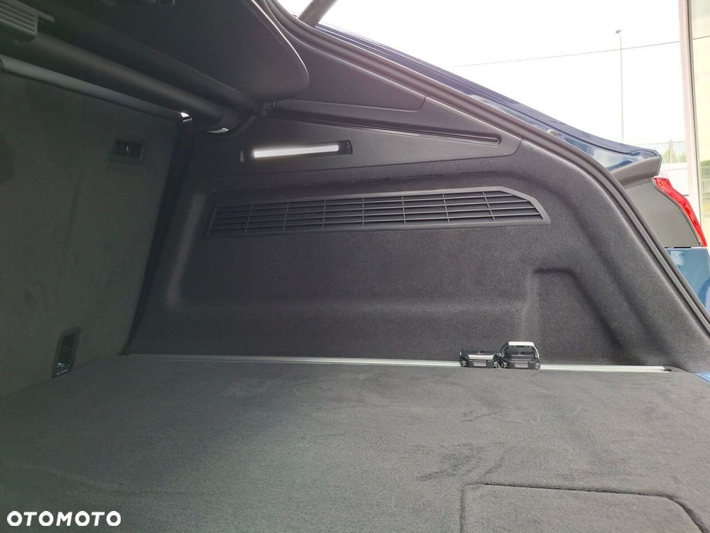 Audi Q8 - 14