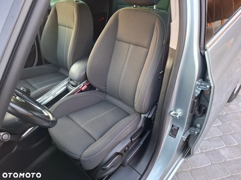 Opel Zafira 2.0 CDTI Enjoy - 9