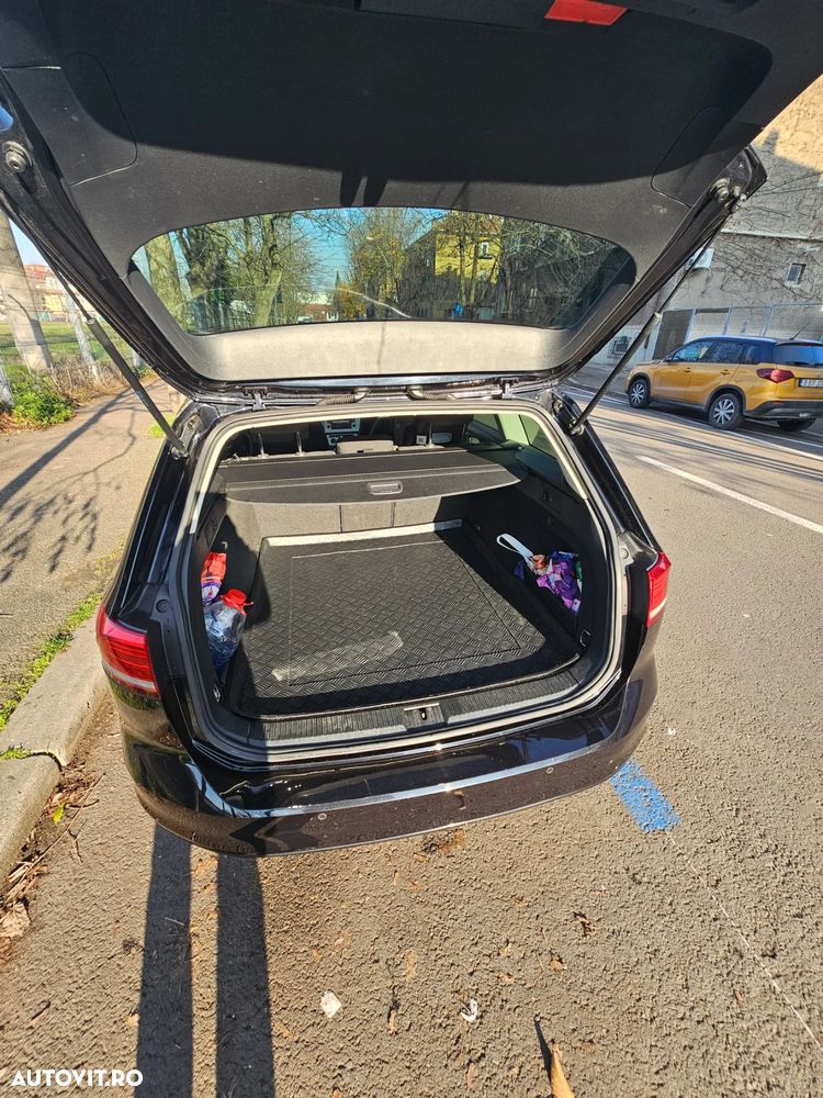 Volkswagen Passat 2.0 TDI DSG (BlueMotion Technology) Comfortline - 19