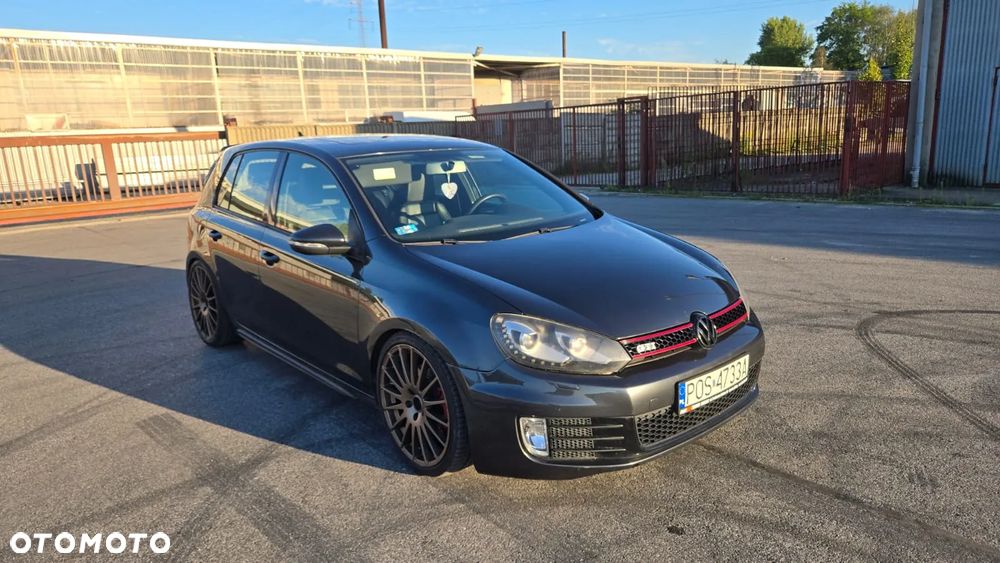 Volkswagen Golf - 9