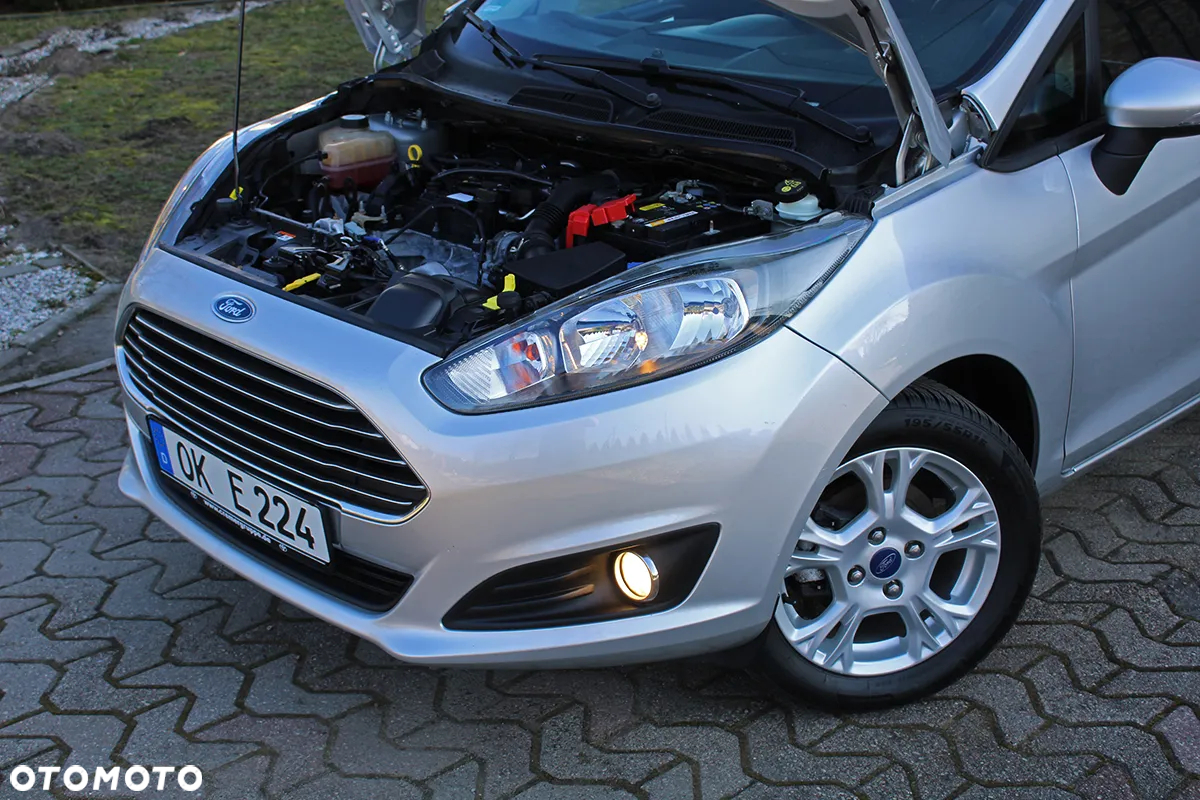 Ford Fiesta - 32