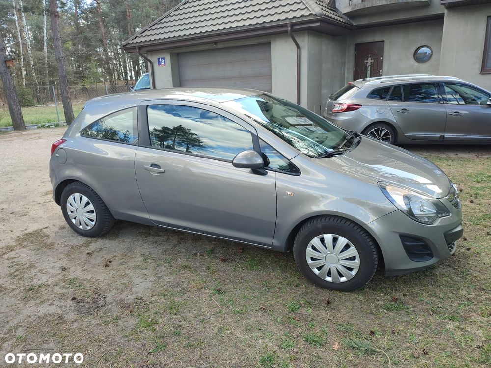Opel Corsa 1.4 16V Active - 2
