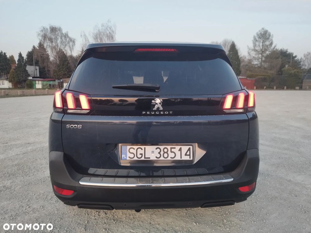 Peugeot 5008 HDI FAP 150 Allure - 7