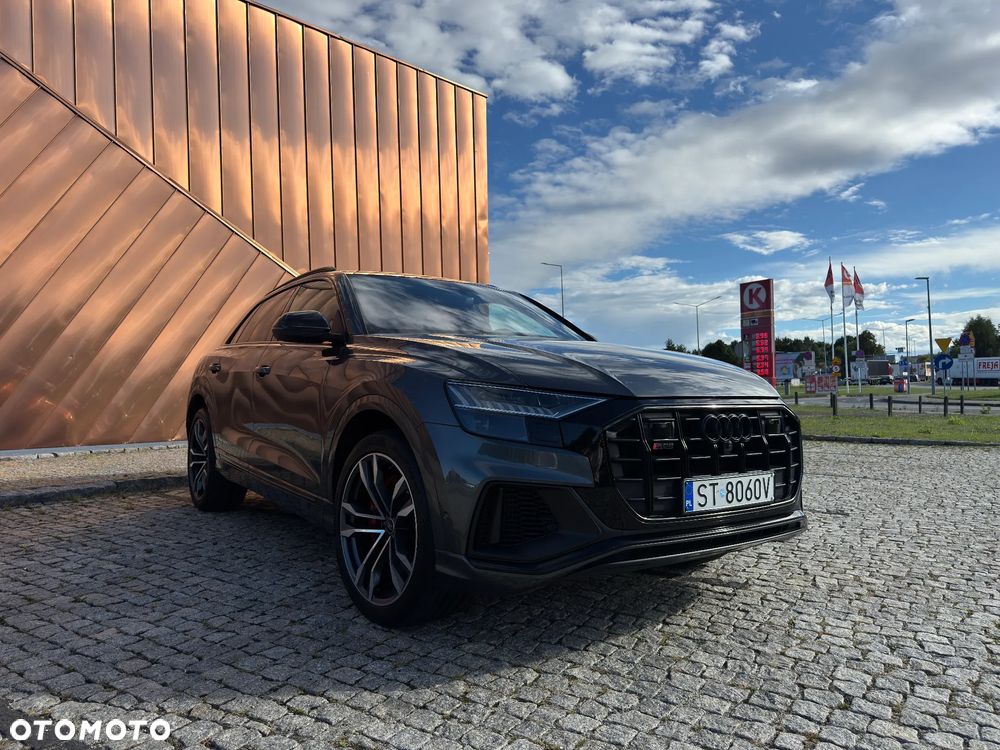 Audi SQ8 - 1