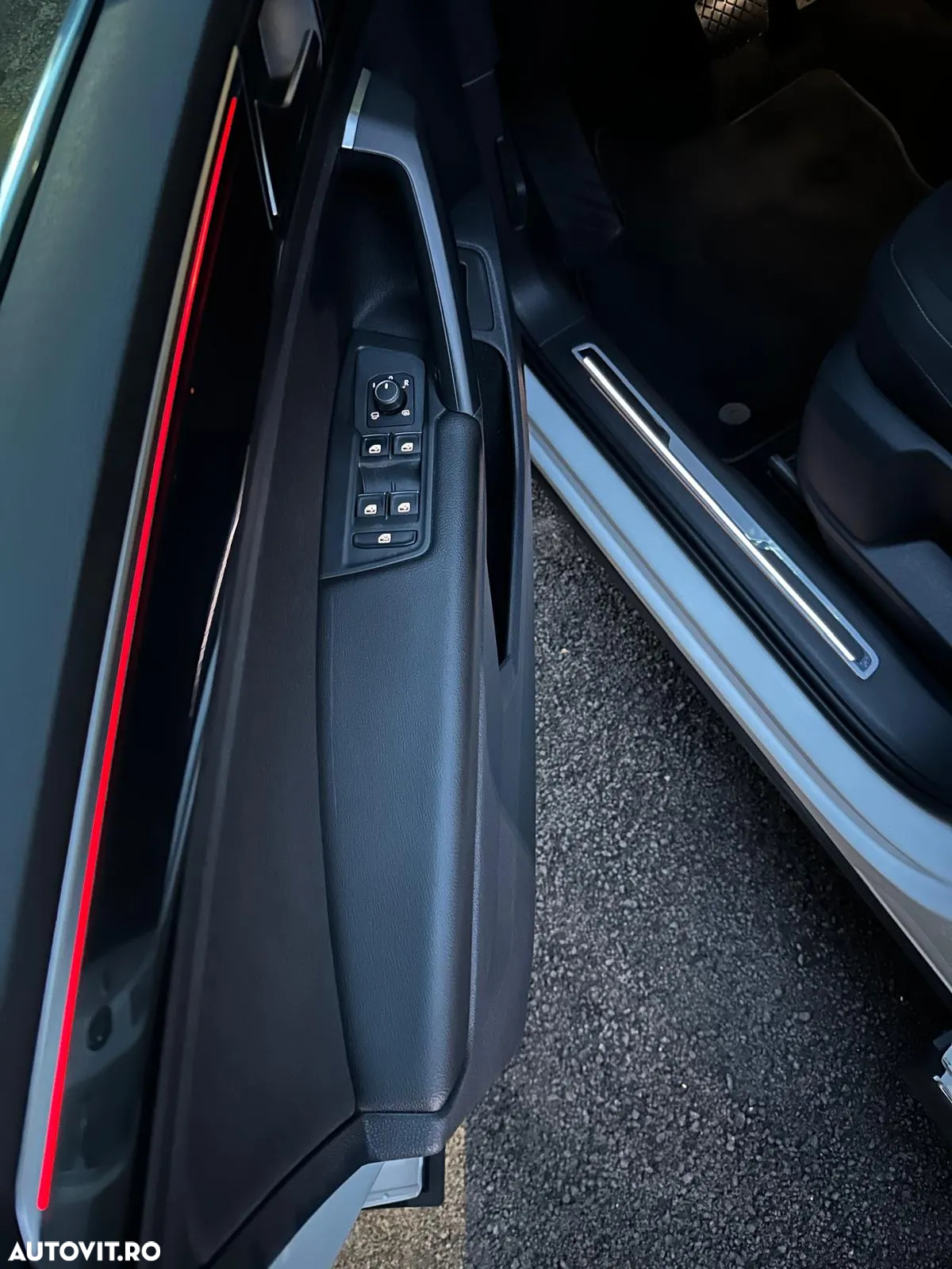 Volkswagen Tiguan 2.0 TDI DSG Elegance - 20