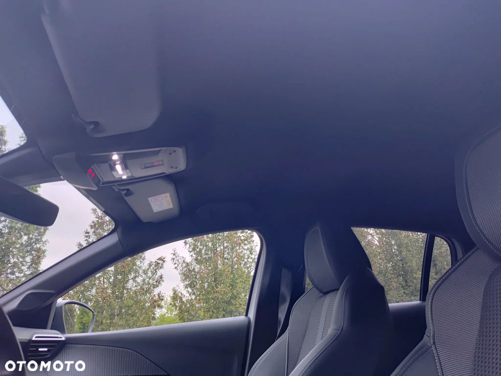 Peugeot 208 Elektromotor 136 GT Pack - 15