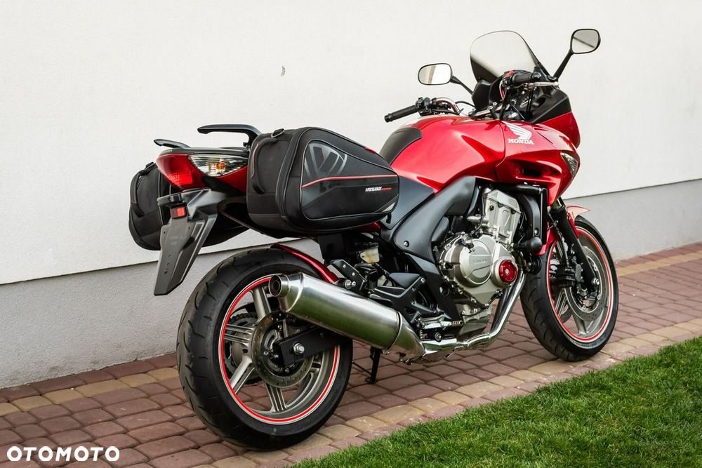 Honda CBF - 4