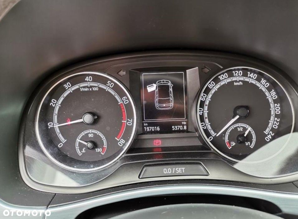 Skoda Fabia 1.0 TSI Ambition - 9