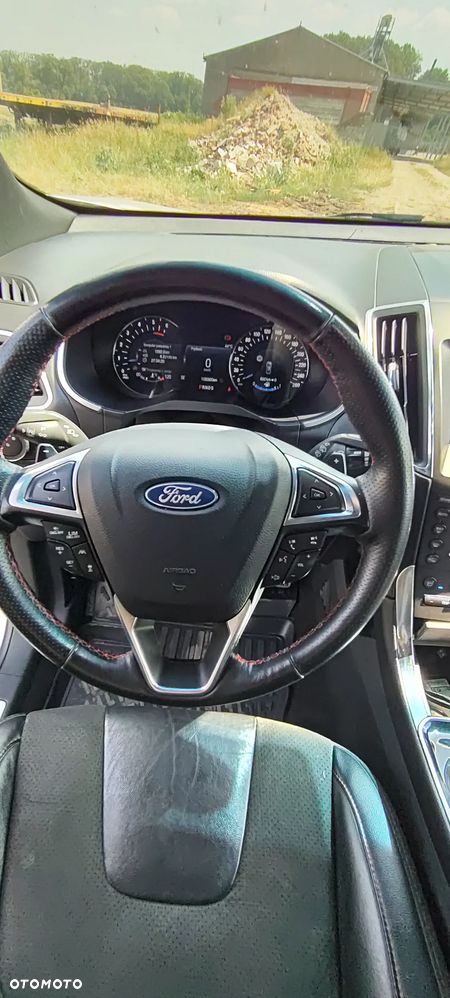 Ford Edge 2.0 EcoBlue Bi-Turbo 4x4 ST-LINE - 10