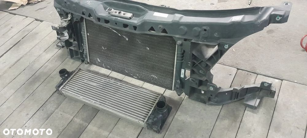 MERCEDES SPRINTER W906 LIFT 2.2 CDI PRZEDNI PAS KOMPLET CHŁODNIC - 4