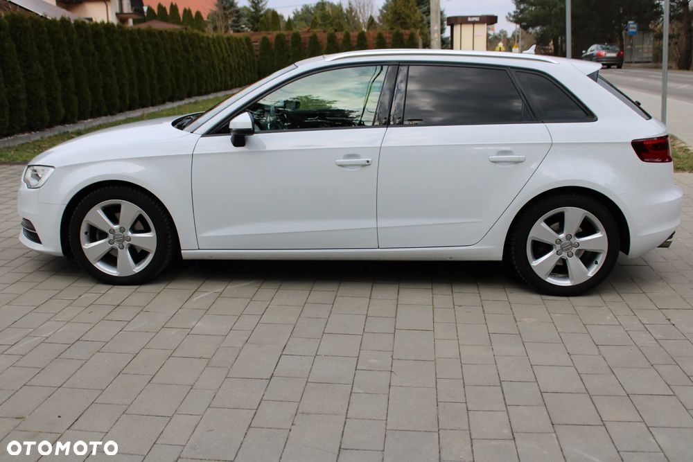Audi A3 Sportback 2.0 TDI - 2