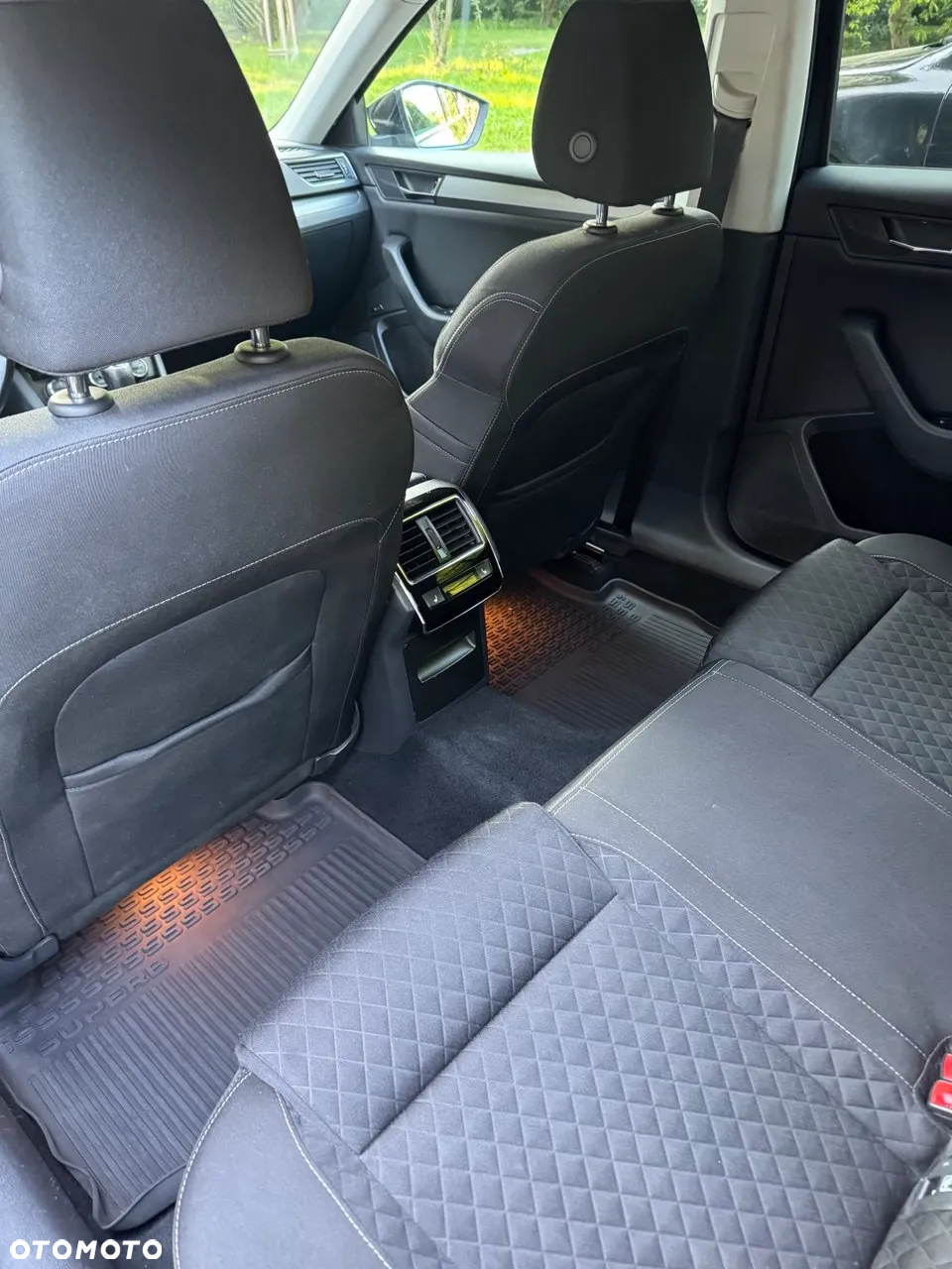Skoda Superb 2.0 TDI Style DSG - 10