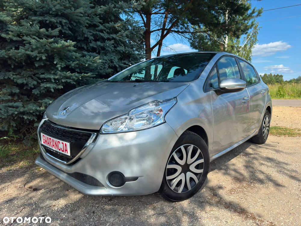 Peugeot 208 - 3