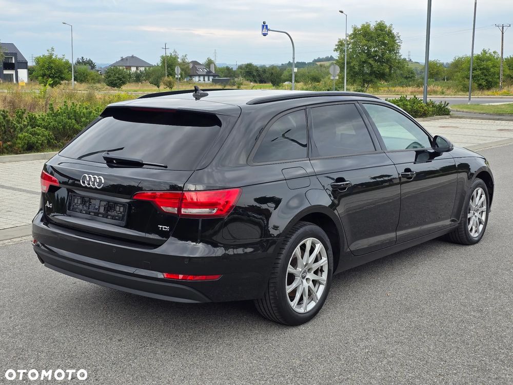 Audi A4 Avant 2.0 TDI - 4