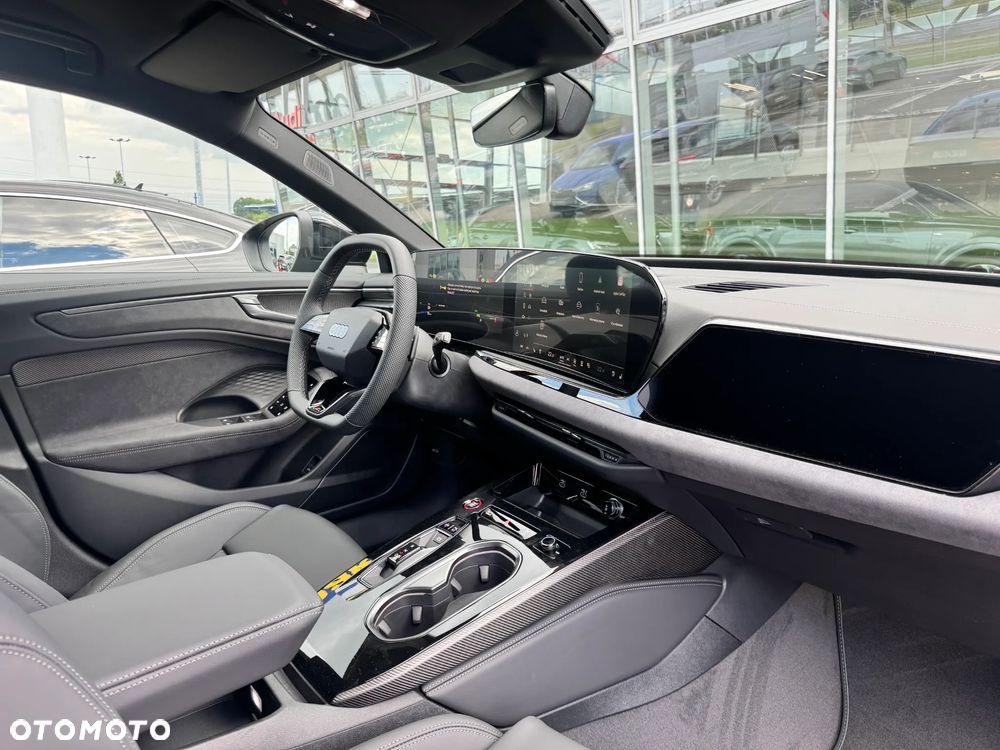 Audi A6 Avant TFSI mHEV Quattro S tronic - 38