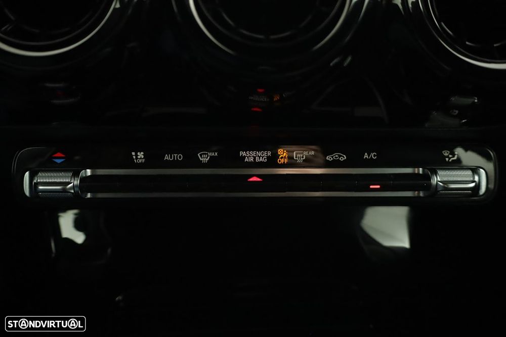 Mercedes-Benz A 200 Standard - 13