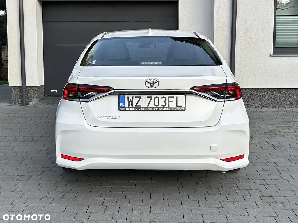 Toyota Corolla - 17