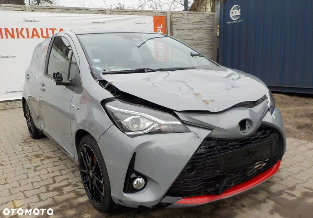 Toyota Yaris - 1