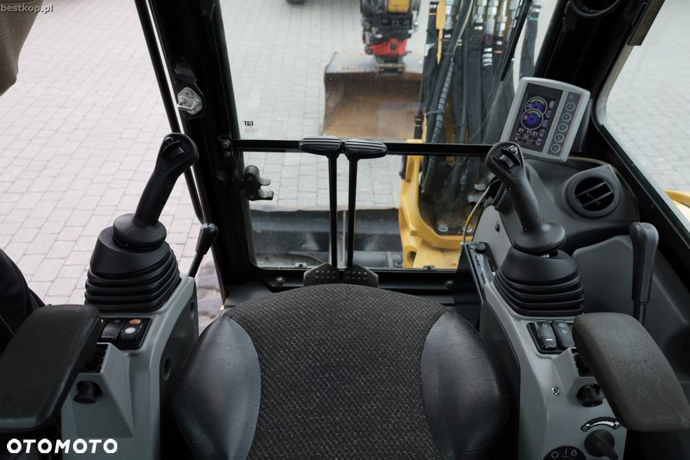 Caterpillar CAT 305.5E2 CR - 28