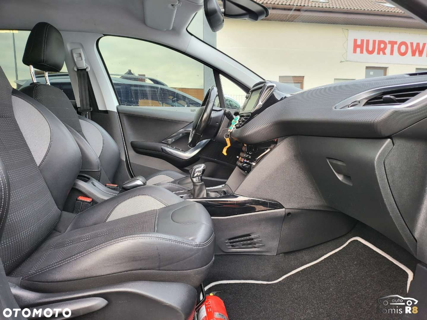 Peugeot 2008 - 15