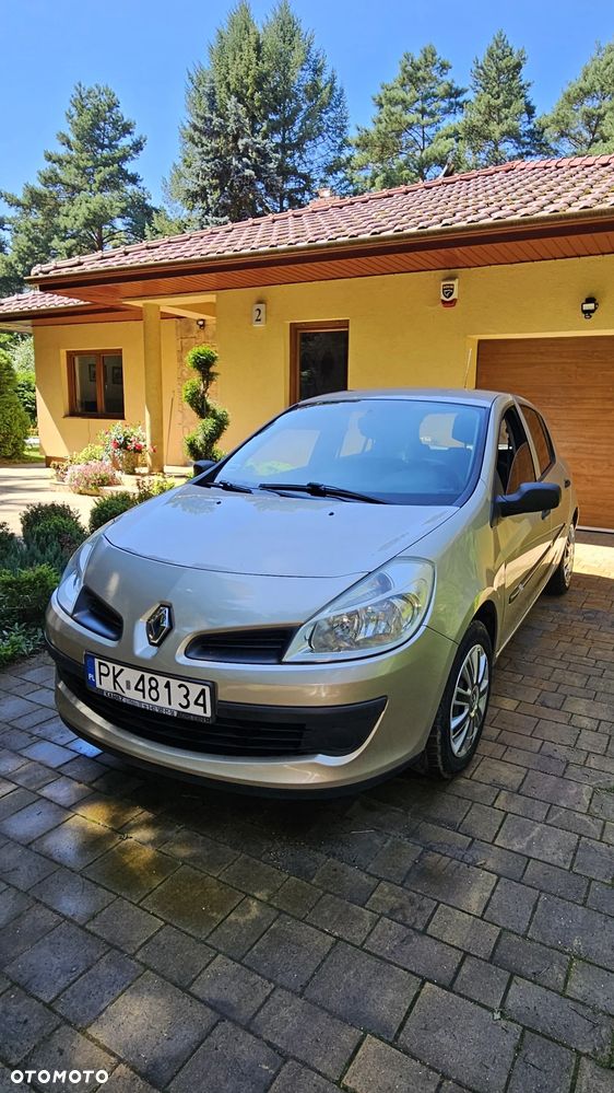 Renault Clio 1.2 16V All Inclusive - 8