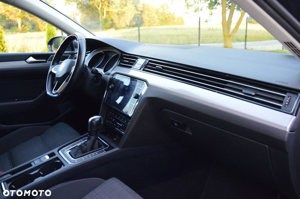 Volkswagen Passat 1.5 TSI EVO Business DSG - 27