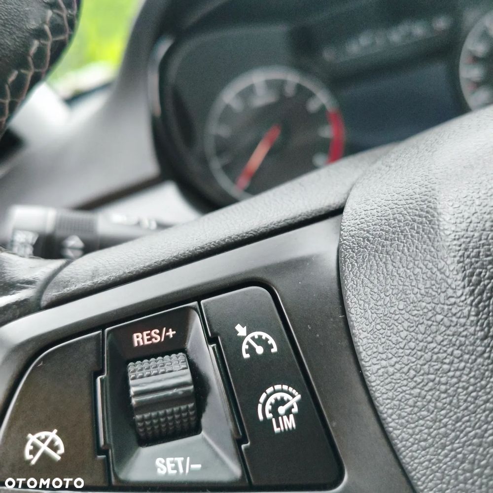 Opel Corsa - 11