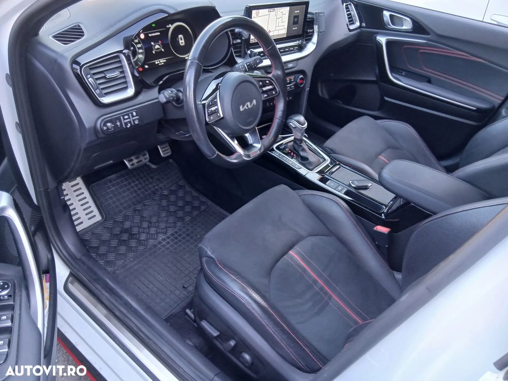 Kia Pro Ceed 1.6 T-GDI DCT7 OPF GT - 9