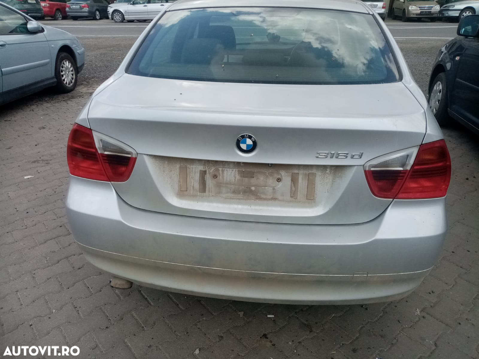 Dezmembram BMW model 320 d 163 CAI - 2